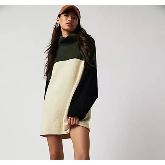 Free People Softly Structured Color-Blocked Tunic Sweater S Green Ivory Sweater - Picture 1 of 6